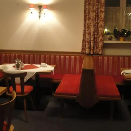 住宿加早餐酒店 多夫普拉茨尔酒店