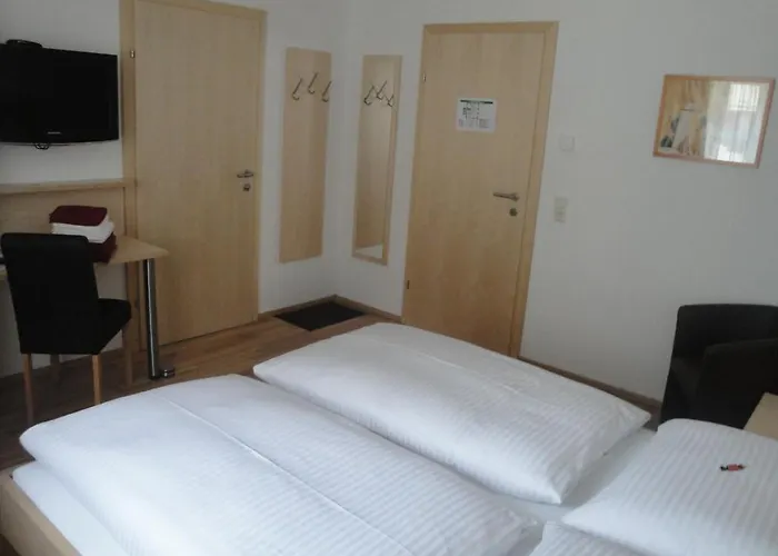 Dorfplatzl Fusch an der Grossglocknerstrasse